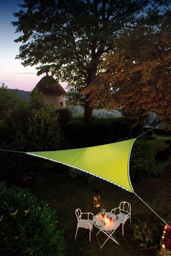 Voile d''ombrage lumineuse