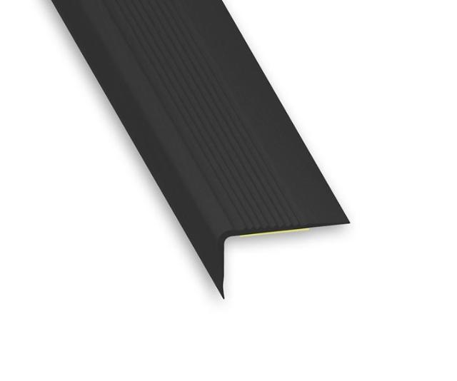 Nez de marche 100% pvc noir 69x40mm x1m70