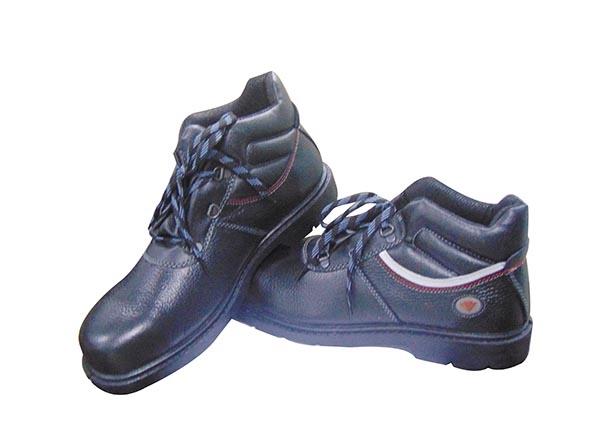 Chaussure haute cuir nitro s3 noire p.42